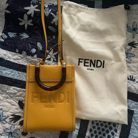 Fendi Mini Sunshine Shopper Yellow NEW - Picture 2 of 9